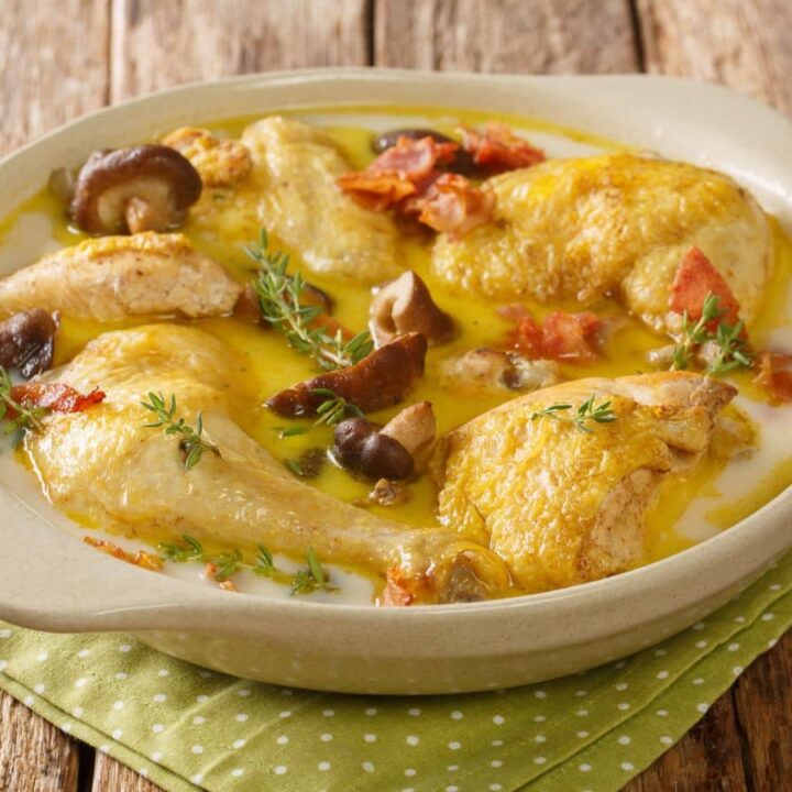Chicken dish with musrooms and bacon in a creamy white wine sauce