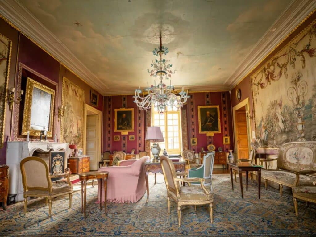 An ornately decorated room at the Chateau of Verteuil