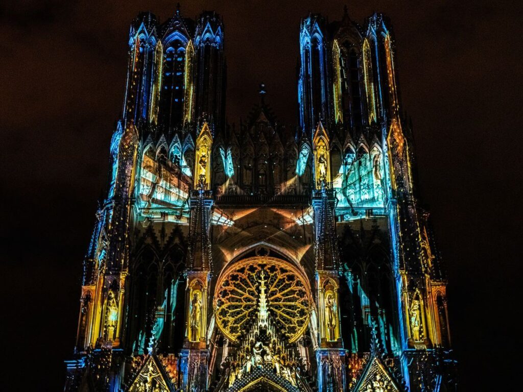 The cathedral in Reims lit up for Xmas at night
