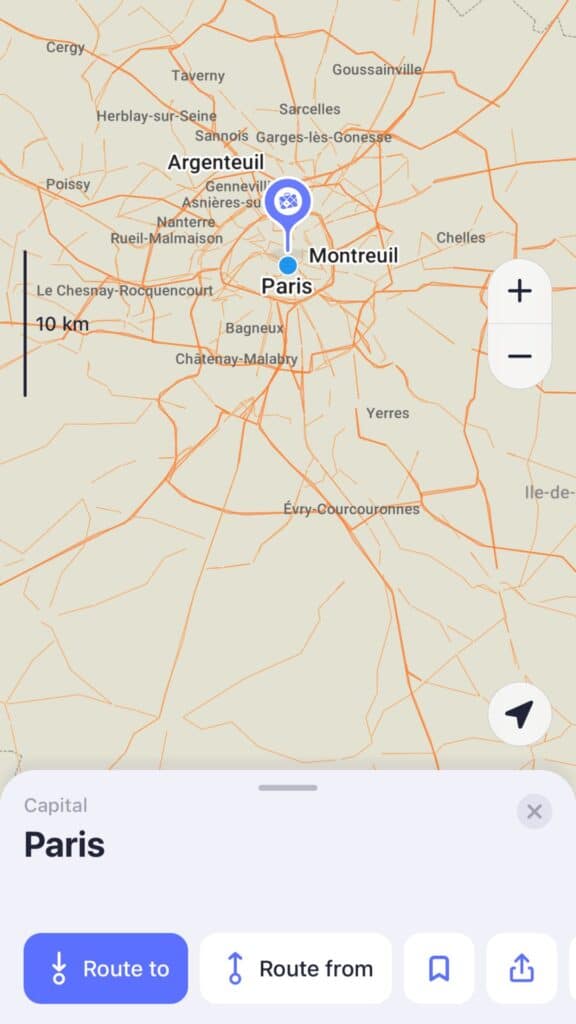 Digital map showing Paris with a focus on Argenteuil and Montreuil, marked by a pin and a wheel icon.