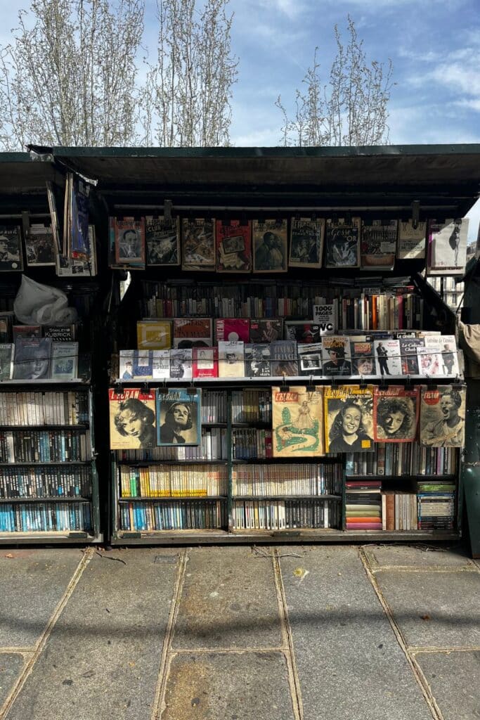 A Parisian bouquiniste stand filled with vintage media.